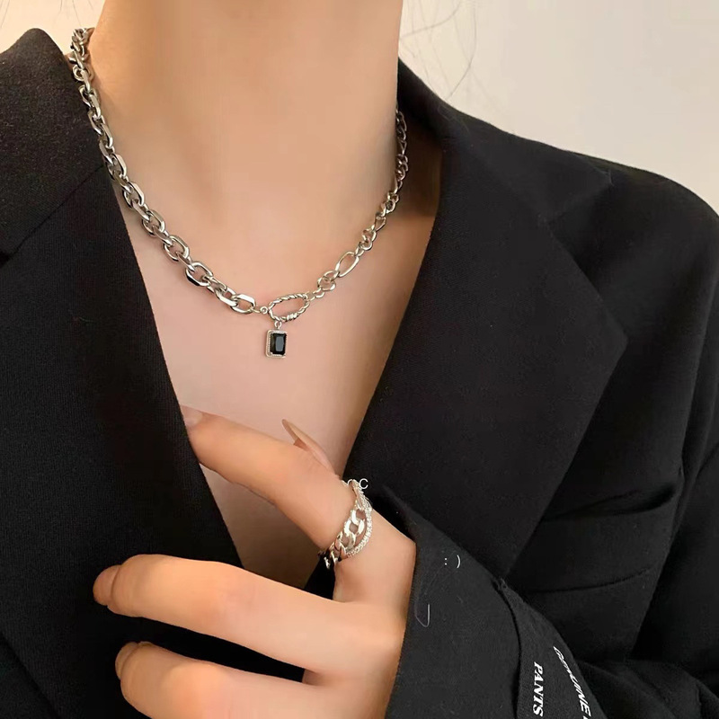 Cold style ins light luxury simple irregular small square black zircon necklace female hip hop versatile high-end clavicle chain