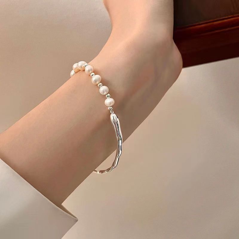 Imitation baroque shaped pearl bracelet spliced ​​bracelet for women light luxury niche simple temperament versatile high-end bracelet