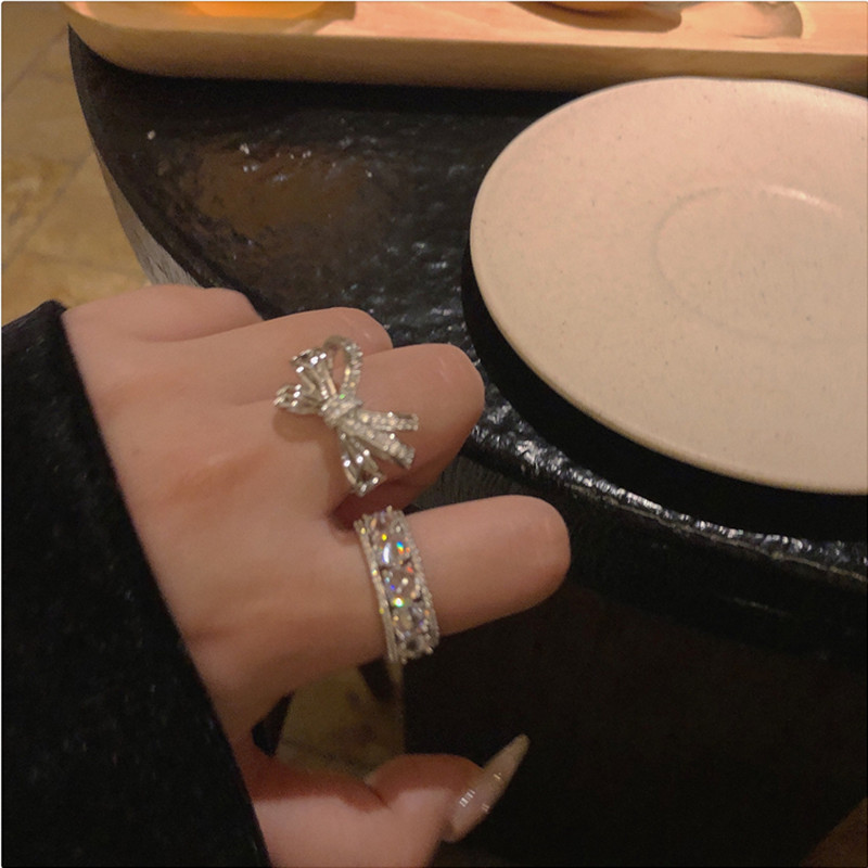 Beautiful and high-end!  Light luxury and gentle zircon super flash row diamond ring open bow knot internet celebrity ins ring trend