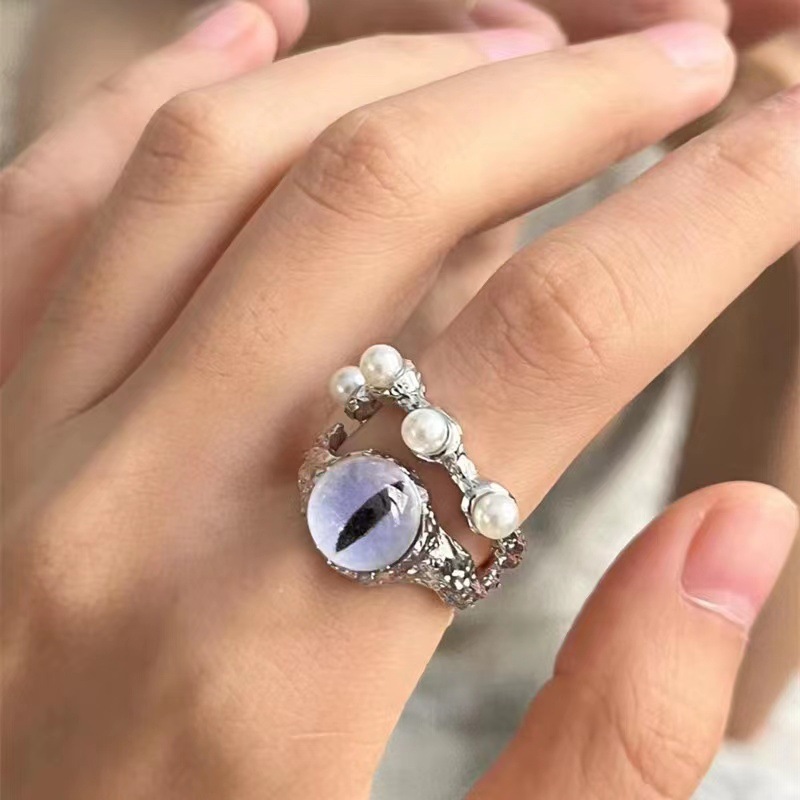 Heavy industry niche dark double layer cat eye pearl ring female ins hip hop personality cold style open ring