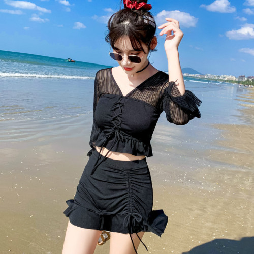 2024 new swimsuit female fairy split two-piece skirt style hot spring girl student conservative slimming belly-covering swimsuit