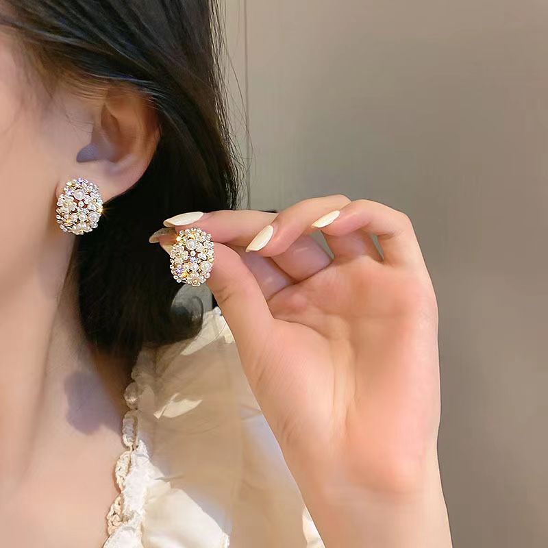 s925 pearl diamond flower earrings for women Korean Dongdaemun retro light luxury high-end earrings new earrings