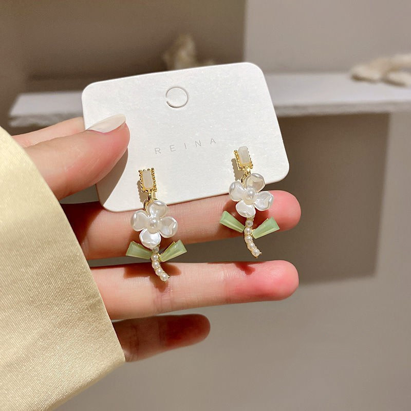 S925 Silver Needle Korean Dongdaemun Fashion New Personalized Pearl Flower Earrings Sweet Temperament Earrings for Women