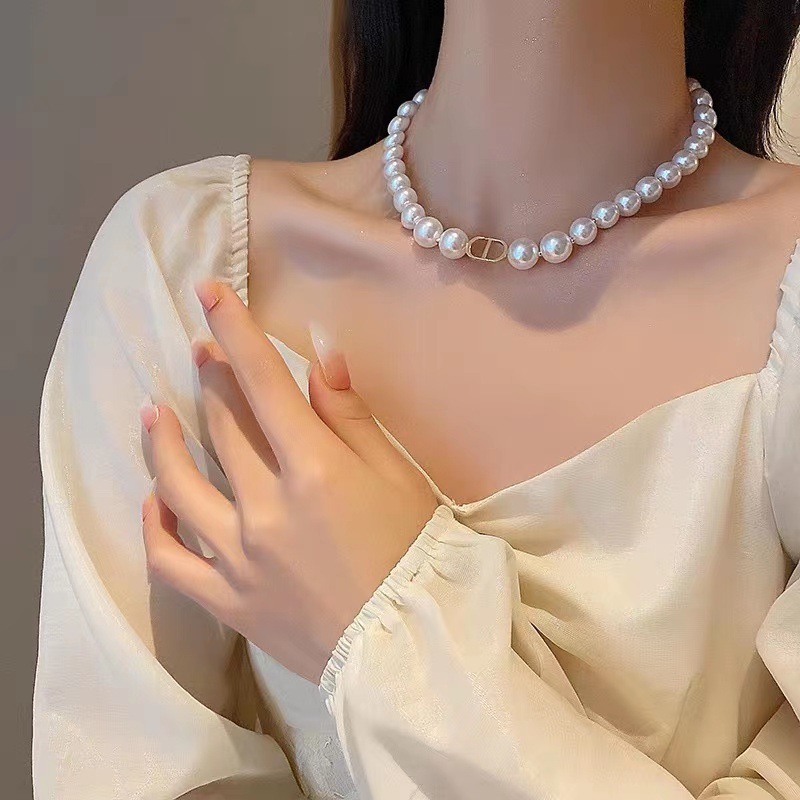 CD pearl retro necklace women ins cold style neck necklace light luxury niche