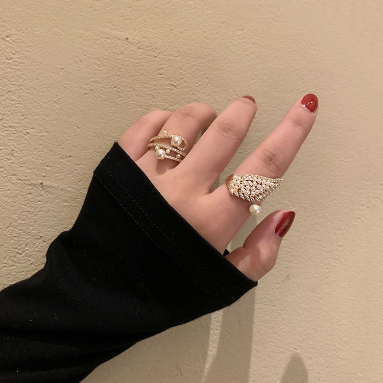 Si Teng Jingtian's same style pearl wing open ring women's ins trend cold style niche design personalized index finger ring