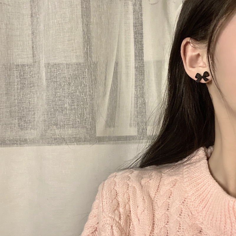 Korean bow-knot earrings, sweet girly simple temperament, internet celebrity super fairy earrings, new earrings for the year, trendy