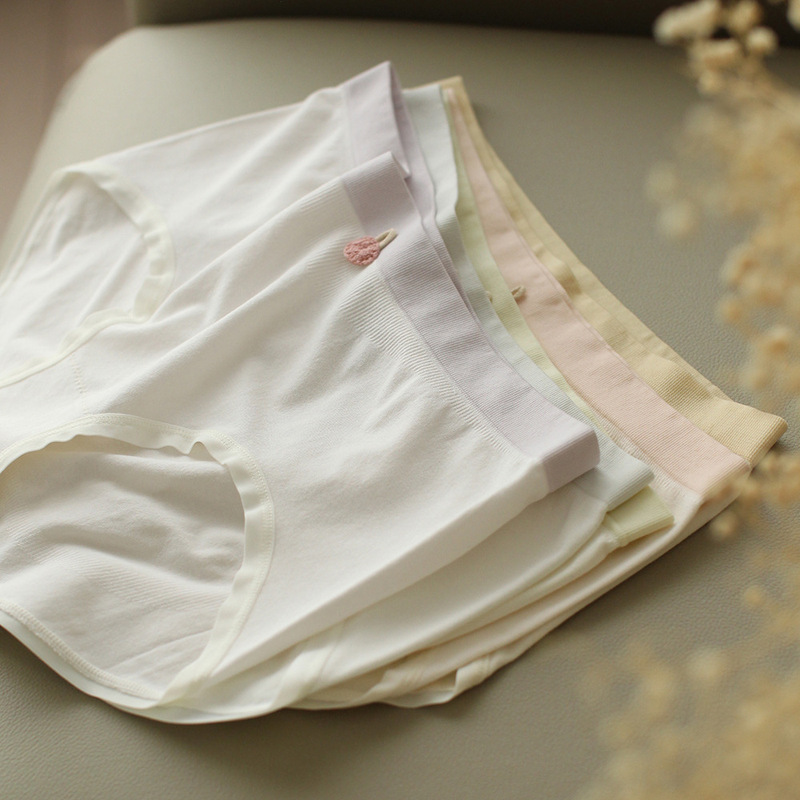 76208 Thin girly version, sweet and cute style, soft and delicate women's briefs and briefs