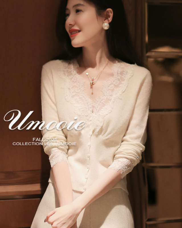Gorgeous lace alpaca knitted boutique shirt
