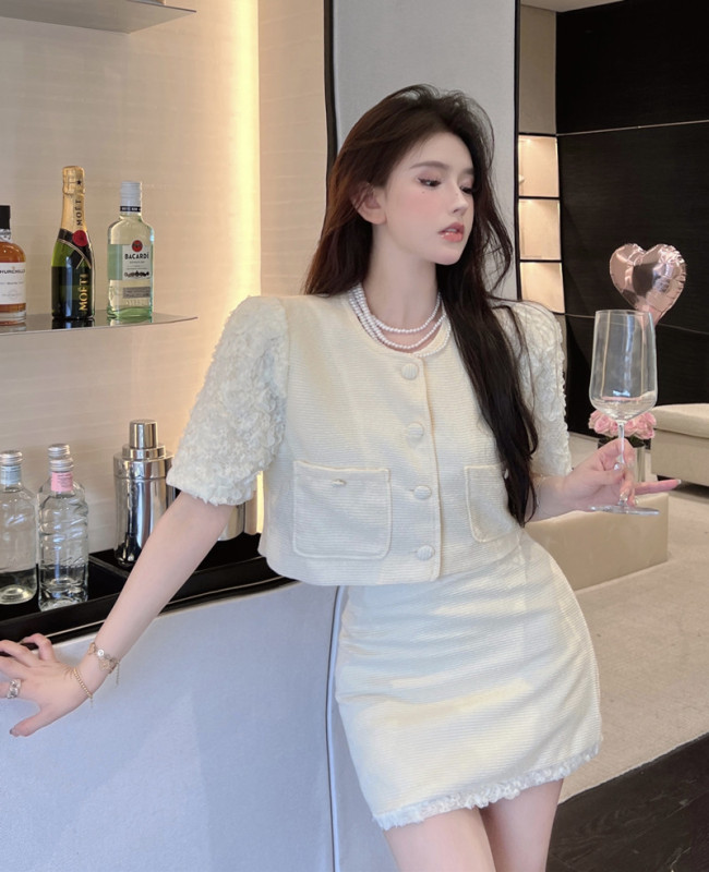 實拍法式小香風套裝設計高級感短袖上衣半身裙甜美兩件套