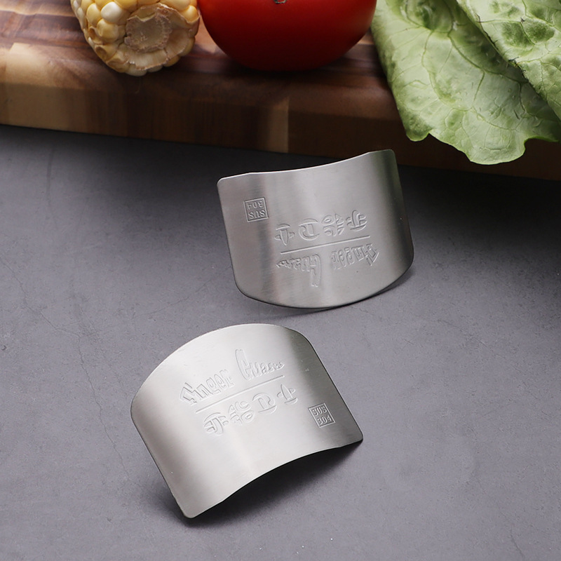 304 stainless steel finger guard kitchen supplies accessories vegetable cutting hand guard finger guard anti-cut hand protector