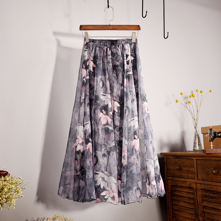 Summer European and American new style retro beach skirt, bohemian long skirt, printed chiffon skirt