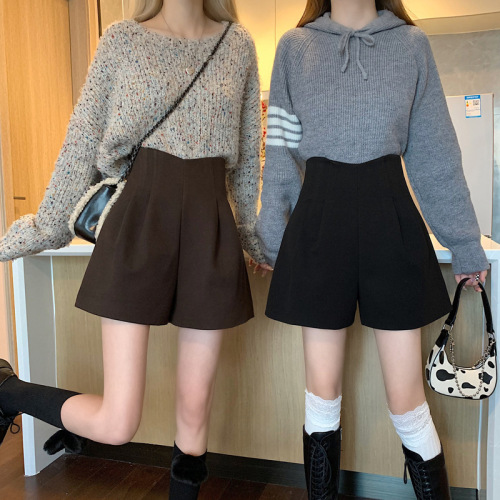 Women's new style of woolen shorts for autumn and winter outerwear high-waisted wide-leg casual pants Internet celebrity hot with long boots