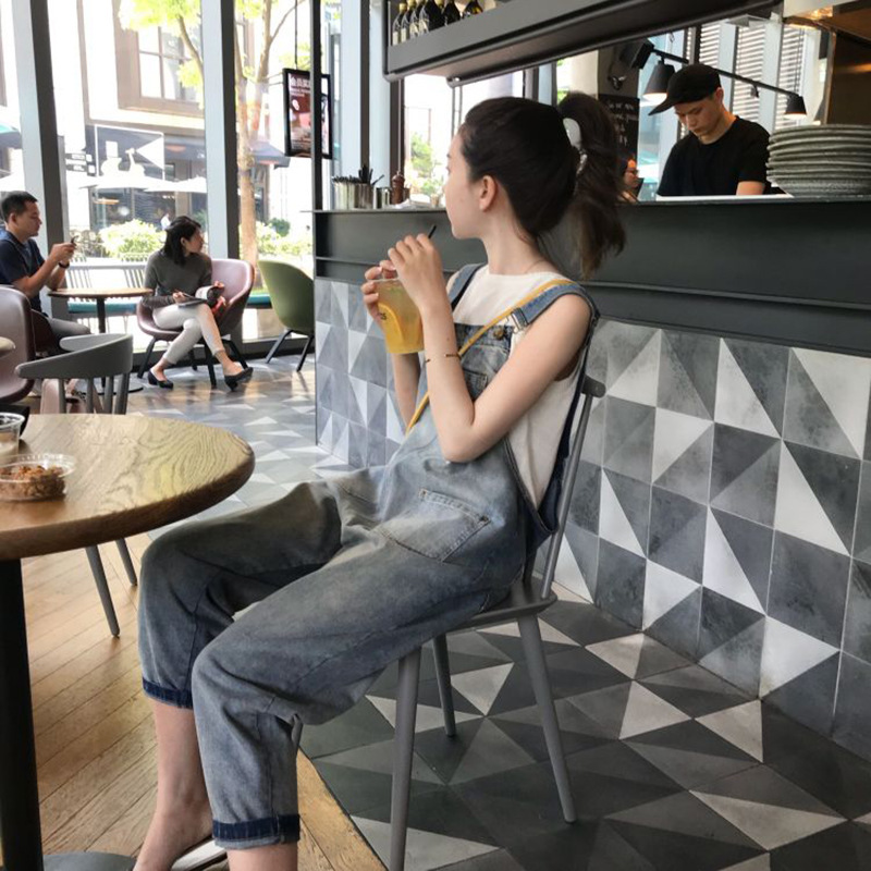 Overalls for women Korean style loose 2024 new spring internet celebrity age-reducing ripped pants slimming high waist wide leg jeans