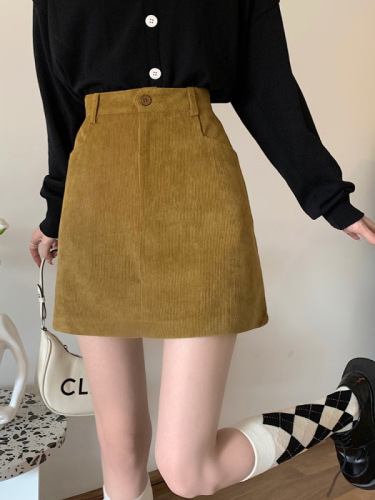 New coffee-colored corduroy skirt for women in autumn and winter slimming high-waisted A-line skirt 145 small butt-covering skirt