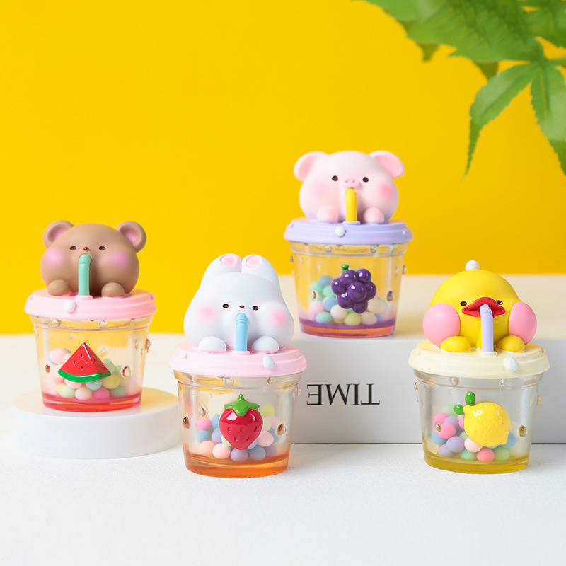 Internet celebrity live broadcast decorations cute home accessories small dolls car cute desktop resin