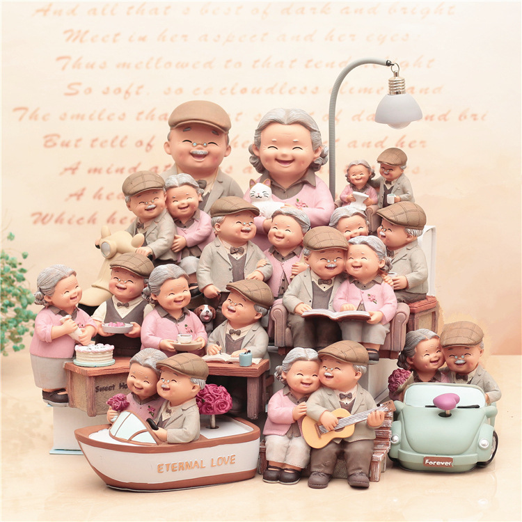 Creative old man birthday wedding wedding gift old man old lady home living room character ornaments resin decoration