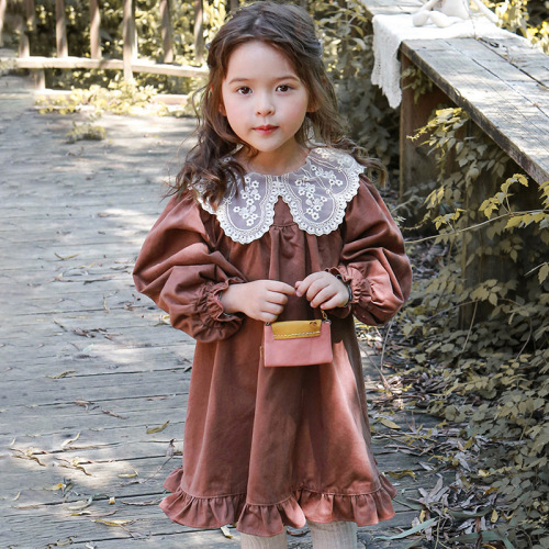 2024 Spring Strawberry Shan Korean Children's Clothing Children's Girls Fashionable Lace Collar Fungus Trimmed Fishtail Skirt