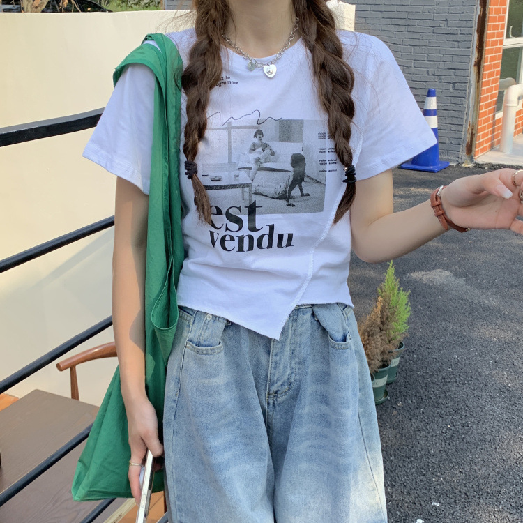 設計感短袖t恤女2024夏季韓版修身顯瘦短款學生上衣女裝