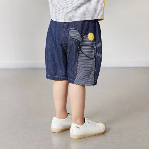 Children's denim shorts boys' and middle-aged children's summer clothes new three-dimensional decorative embroidery loose casual pants four-quarter pants