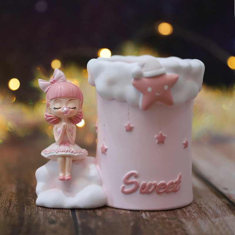 New product for the school season, internet celebrity, girl’s pen holder, blowing bubbles, girl’s storage ornaments, creative student desktop decoration gifts