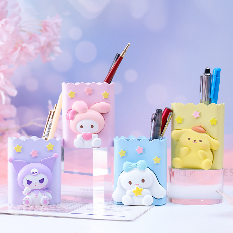 Creative European-style doll pen holder ornaments, cute and cute Guigui rabbit children's study desk decorations