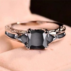wish cross-border new hot-selling European and American retro fashion hollow inlaid black zircon ring ladies couple ring