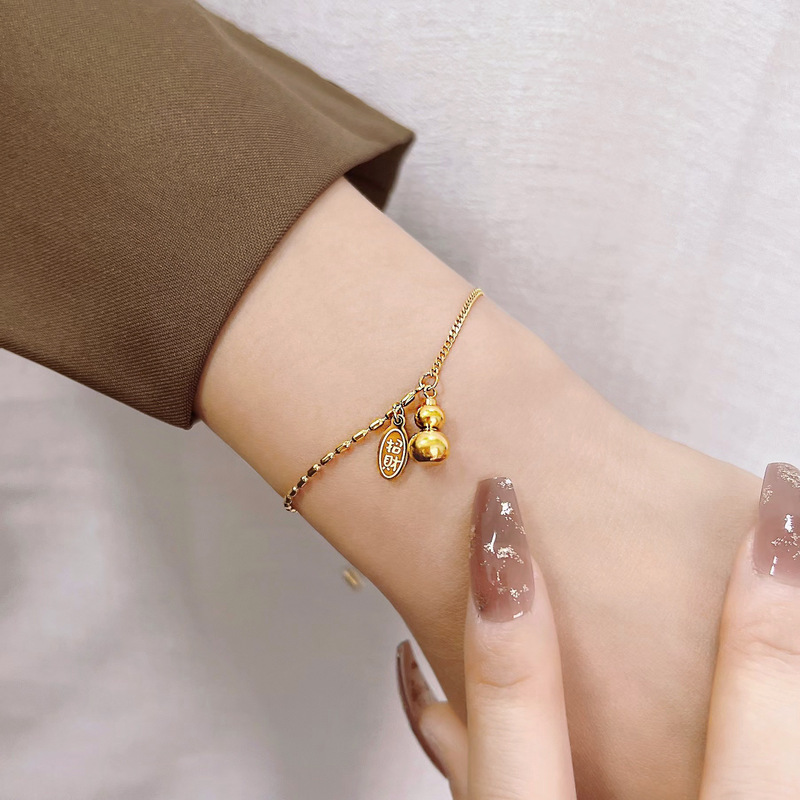 Lucky gourd bracelet new year female summer ins niche high-end bestie 18k gold titanium steel non-fading new
