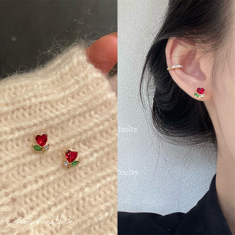 Korean niche design red love earrings retro whitening versatile earrings new trendy earrings