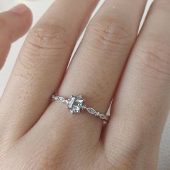 Cross-border hot sale small fresh ladies ring fashion ins style diamond proposal engagement ring