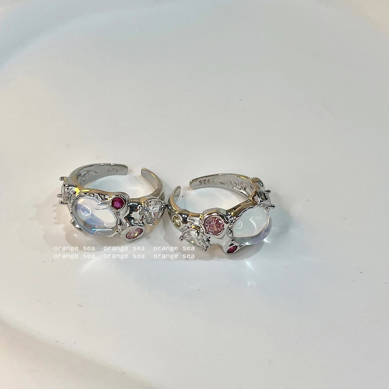 Hyuna's same color mermaid opal moonstone colorful gem zircon pink diamond ring lava niche design sense for women