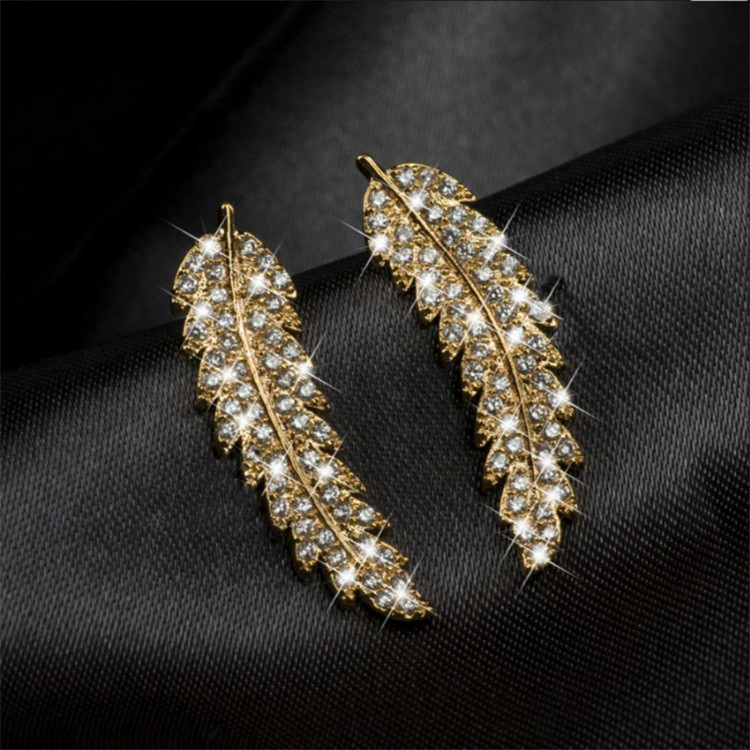 Wish hot sale European and American fashionable women's earrings earrings micropaved zircon feather leaf earrings wholesale