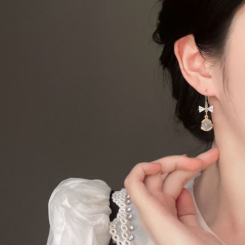 "Miss Daughter" French Hepburn celebrity earrings bow earrings for women's summer daily commuting temperament