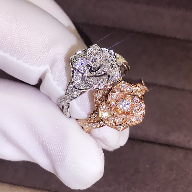 Dinghao wish hot sale electroplated white gold rose gold diamond ring fashionable beautiful creative rose flower ring