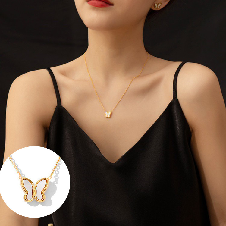 Internet celebrity light luxury ins butterfly necklace women's clavicle chain non-fading 18K gold necklace wholesale
