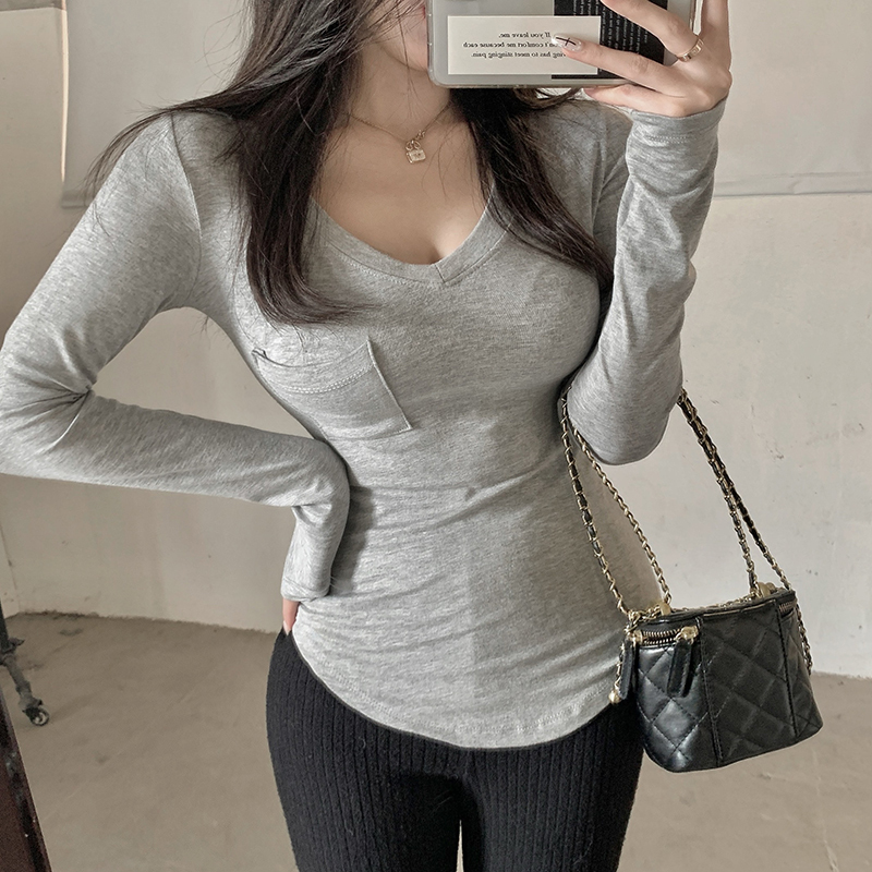 Real shot 2024 spring new Korean style slimming V-neck bottoming shirt pure lust style long-sleeved T-shirt top