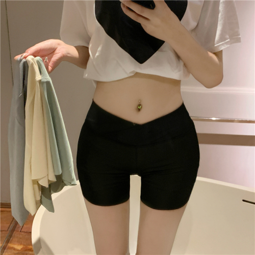 Real shot of ice silk safety pants for women, anti-exposure, thin summer wearable bottoming shorts, seamless tummy control pants