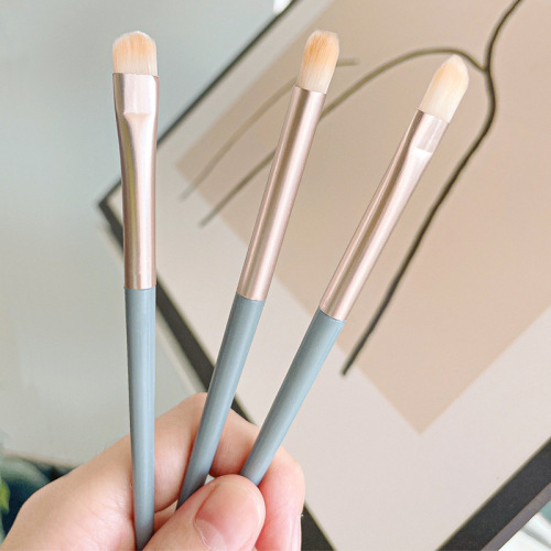 Eye shadow fiber brush 3-pack eye shadow brush makeup brush set beginner makeup tools individually packaged