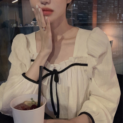 2024早春新款設計感甜美襯衣儀式感滿滿氣小眾宮廷風質溫柔木耳邊