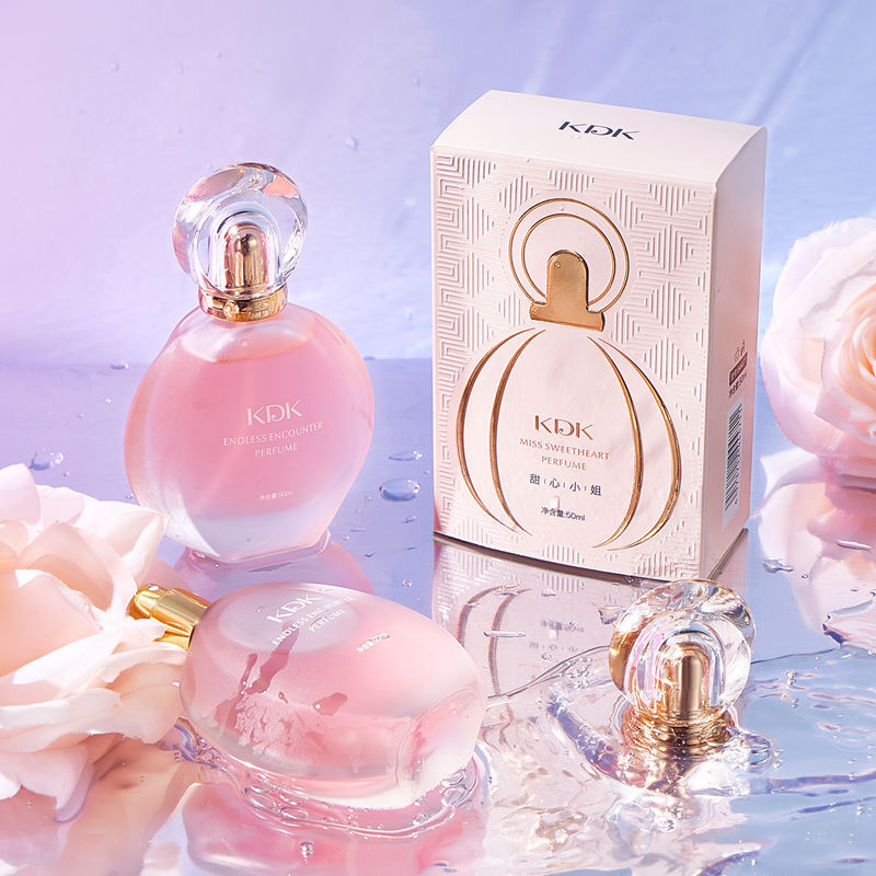 KDK Sweetheart Miss Perfume is a high-end, long-lasting fragrance, fresh and light fragrance for women. It is easy to carry and give as a gift.