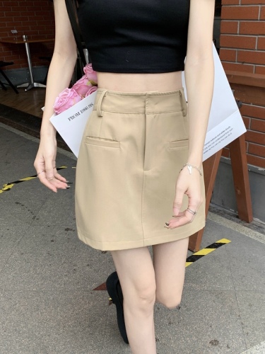 Real shot of summer retro high-waisted slimming A-line skirt with front pockets and leg-showing skirt for women