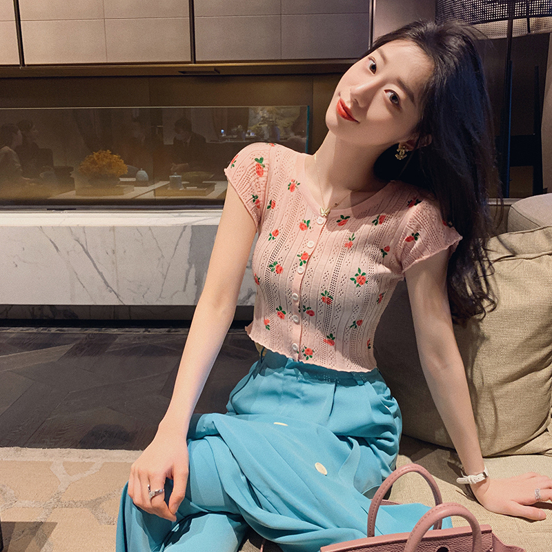 粉色針織短袖t恤女2024年夏季新款短款修身露臍顯瘦性感甜美上衣