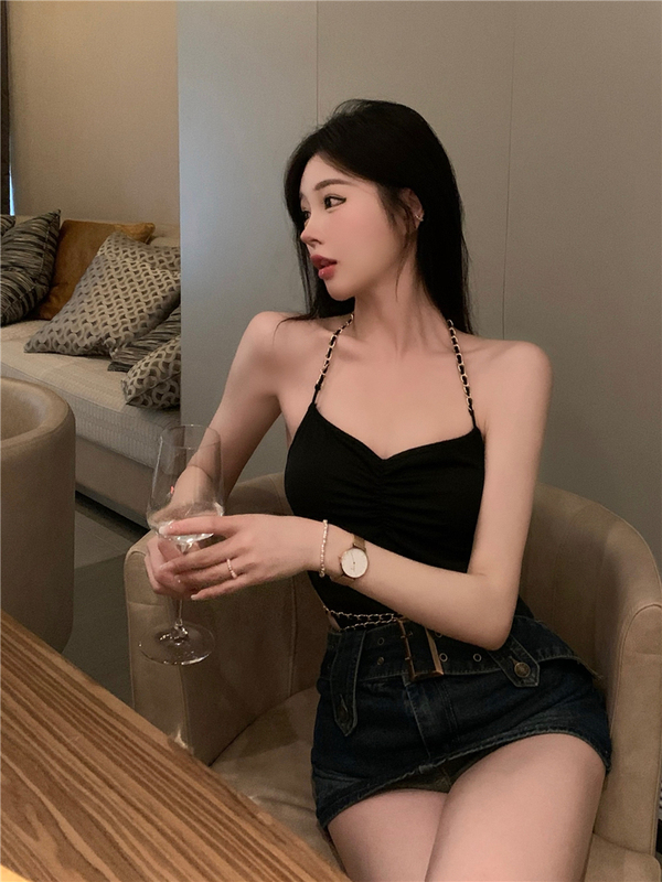 Real shot of sexy metallic chain sling jumpsuit for women, versatile hot girl backless halter neck sling
