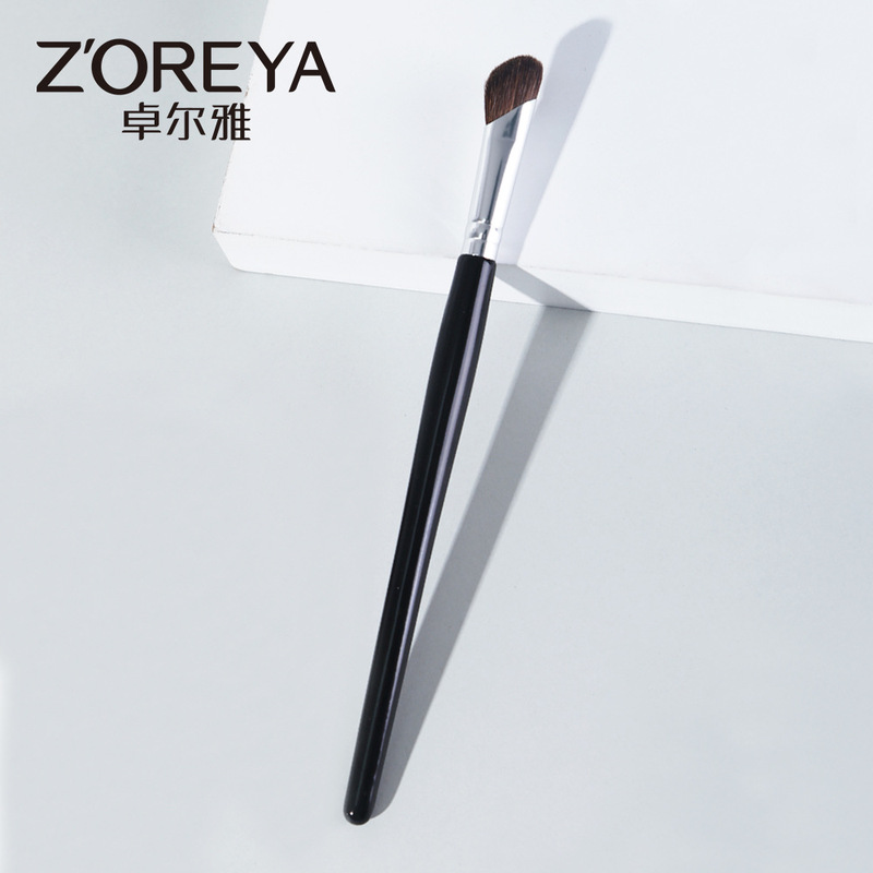 Sickle nose shadow brush, pony hair nose wing blending brush, oblique head contouring fingertip shadow brush, animal hair makeup brush