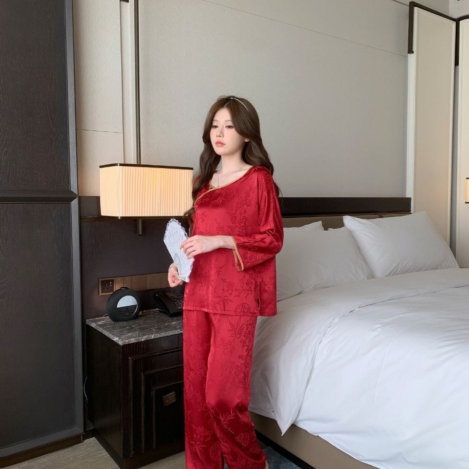 Carmine red Chinese style ice silk pajamas for women, thin home clothes set, retro jacquard, high-end feel, can be worn outside