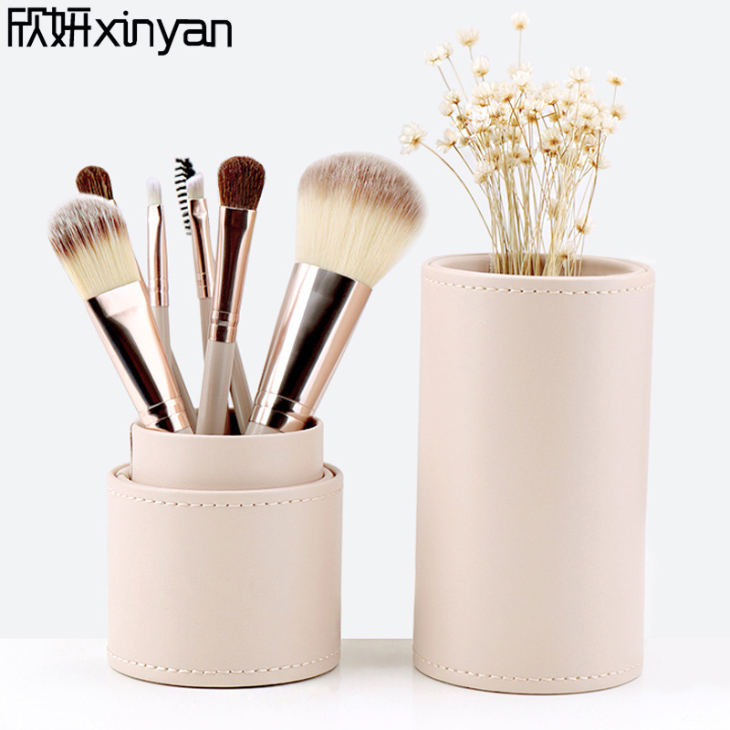 Makeup brush set 7 off-white bucket brush pony hair brush eye shadow blush loose powder highlight contour brush beauty tools