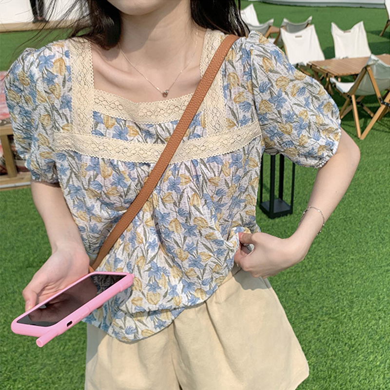Square collar floral top women's design niche shirt 2024 summer short-sleeved Korean chiffon doll shirt for small people