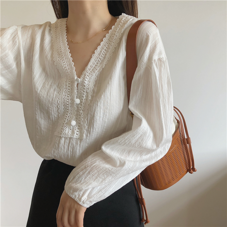 2024 Spring Gentle V-neck Lace Spliced ​​Chiffon White Shirt Women's Loose Slim Shirt Versatile Top