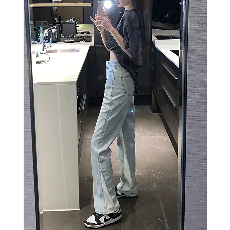 Real shot of high-waisted retro hottie spliced ​​denim straight wide-leg jeans