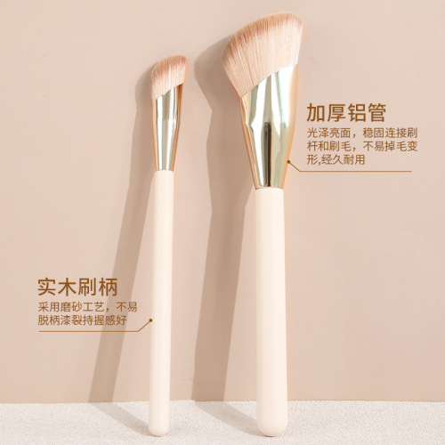 Fingertip seamless foundation brush, diamond-shaped concealer makeup brush, oblique round head, soft hair, new beauty tool, Cangzhou divine finger brush