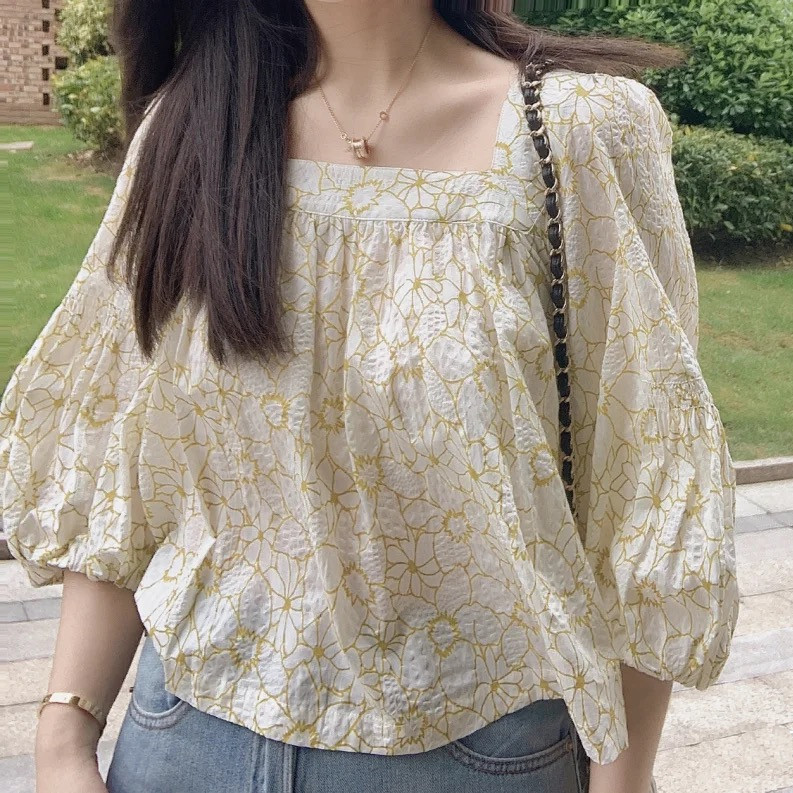 Summer new square collar floral three-quarter sleeve chiffon shirt women's French short babydoll shirt fairy top spring clothing